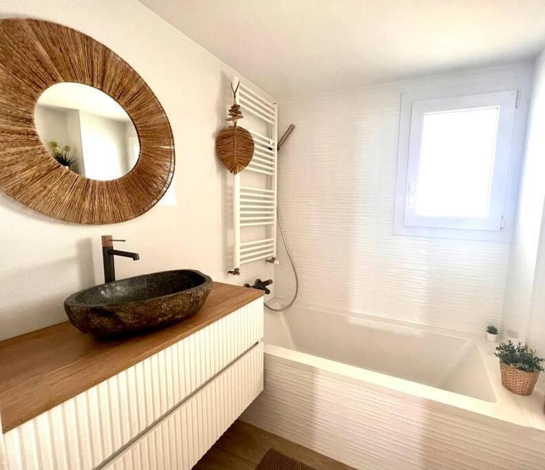 3Apartamento De Tres Habitaciones เอมปูเรียบราบา ภายนอก รูปภาพ