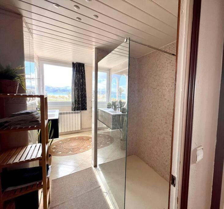 3Apartamento De Tres Habitaciones เอมปูเรียบราบา ภายนอก รูปภาพ