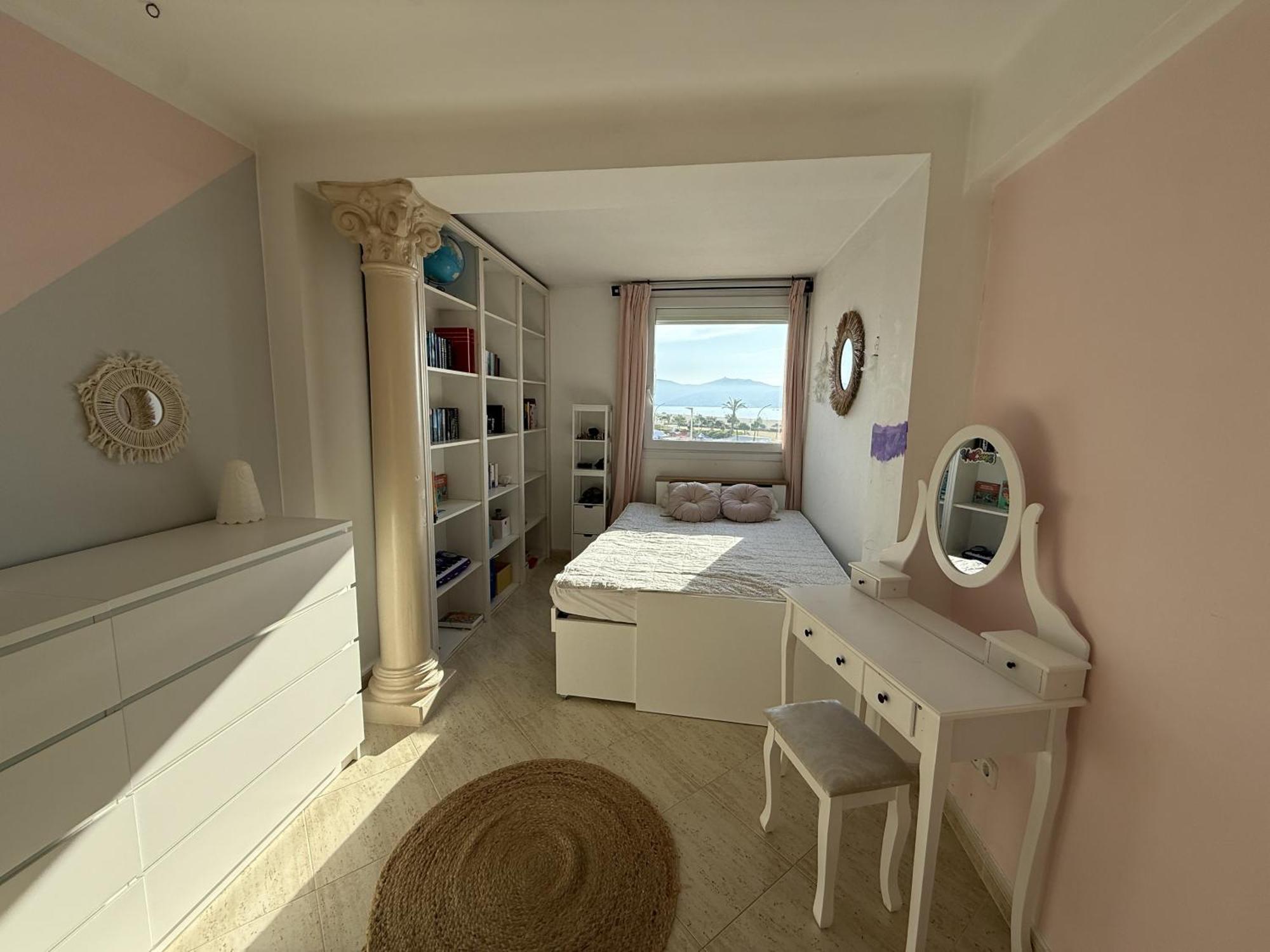 3Apartamento De Tres Habitaciones เอมปูเรียบราบา ภายนอก รูปภาพ
